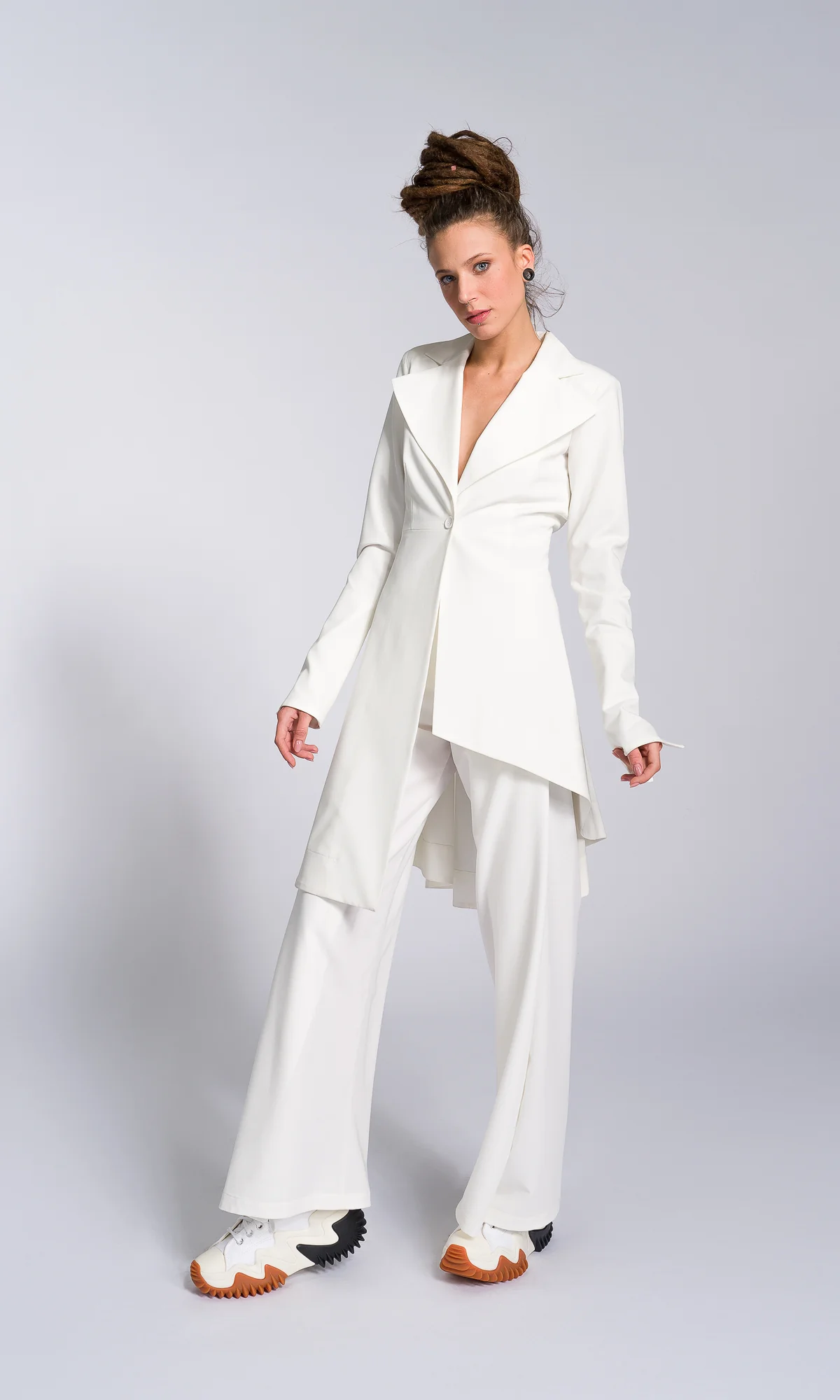 Asymmetric Buttoned Blazer - Image 5