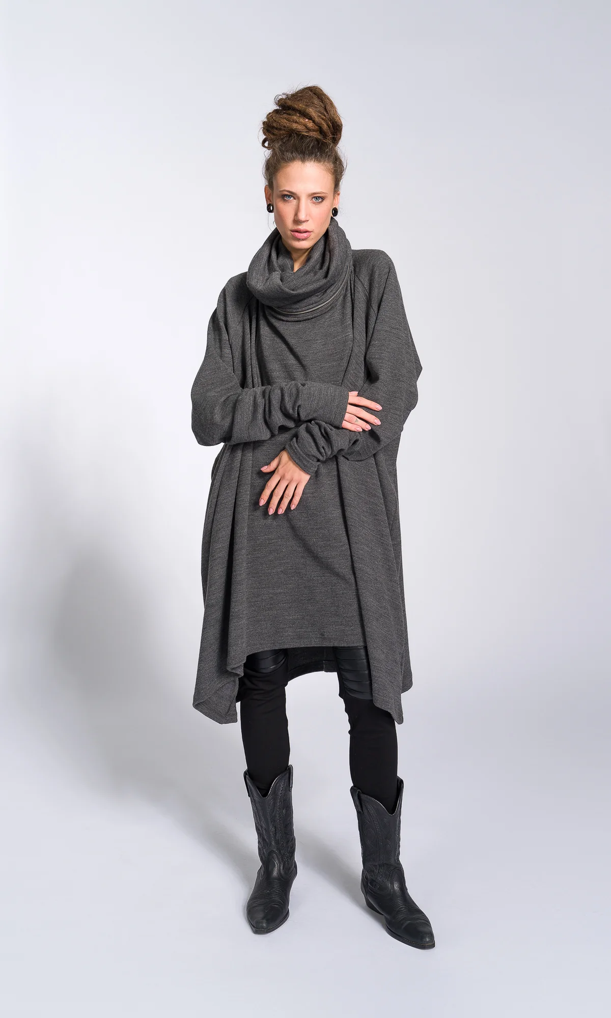 Asymmetric Detachable Collar Knit Tunic - Image 3