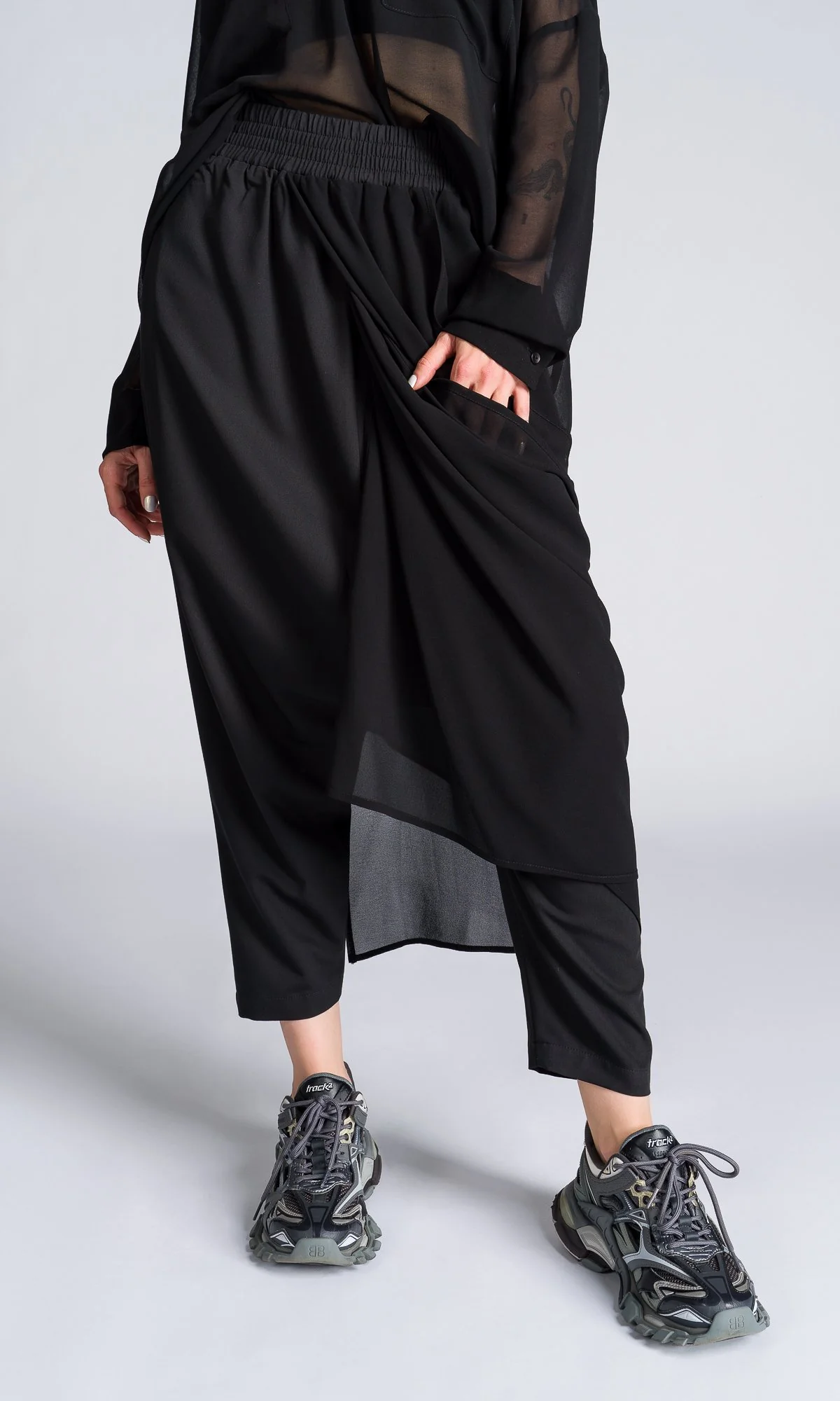 Chiffon Layers Drop Crotch Pants - Image 2