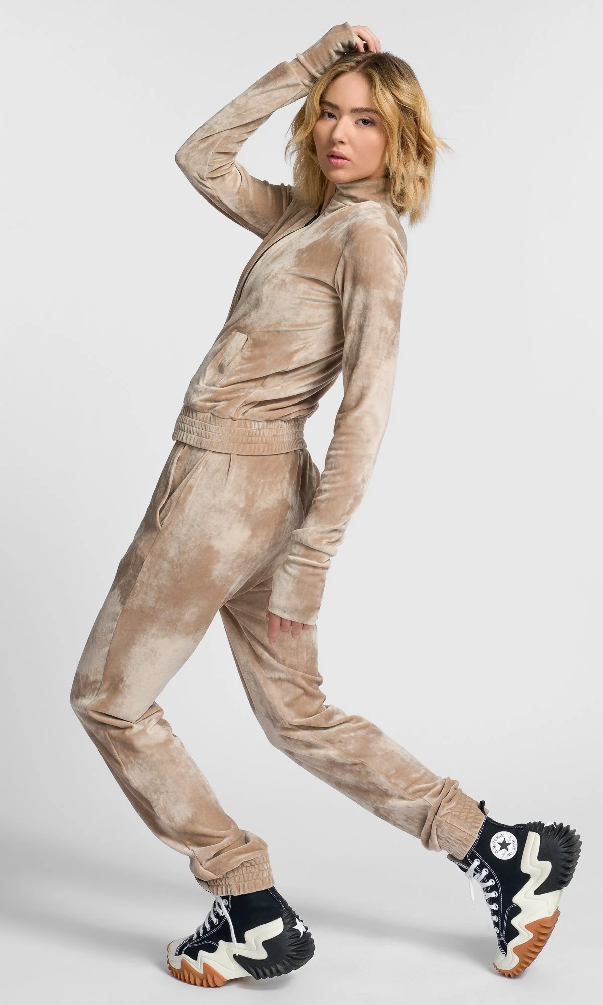 Cuffed Ankle Velvet Pants - Image 3