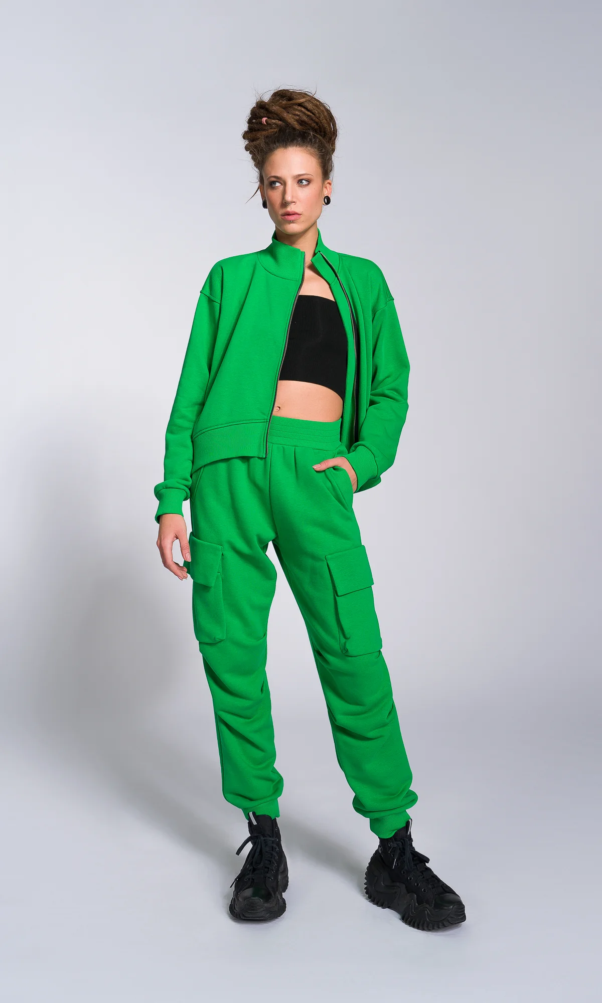 Cuffed Joggers with Gathered Seams - Image 5