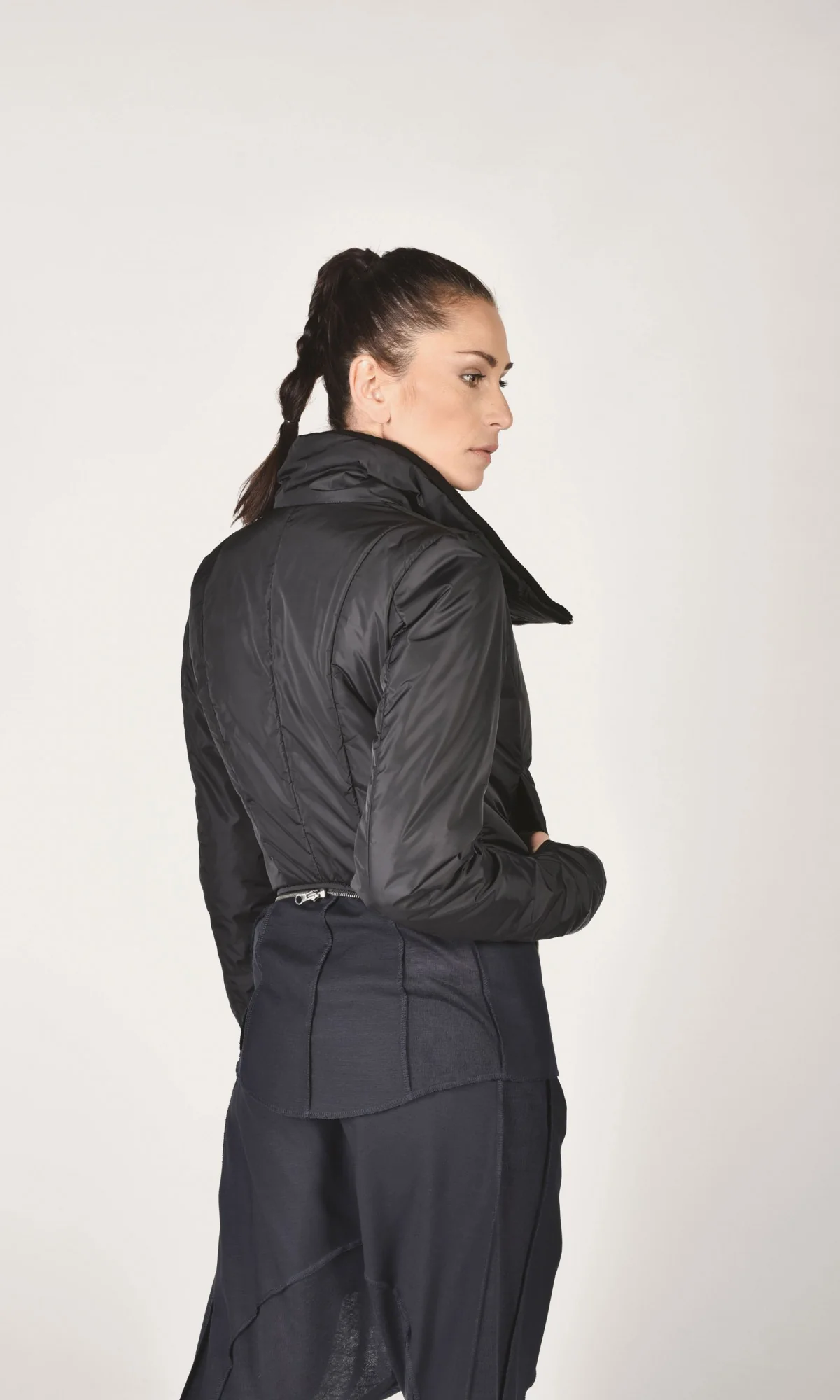 Detachable Fitted Quilted Jacket - Image 8