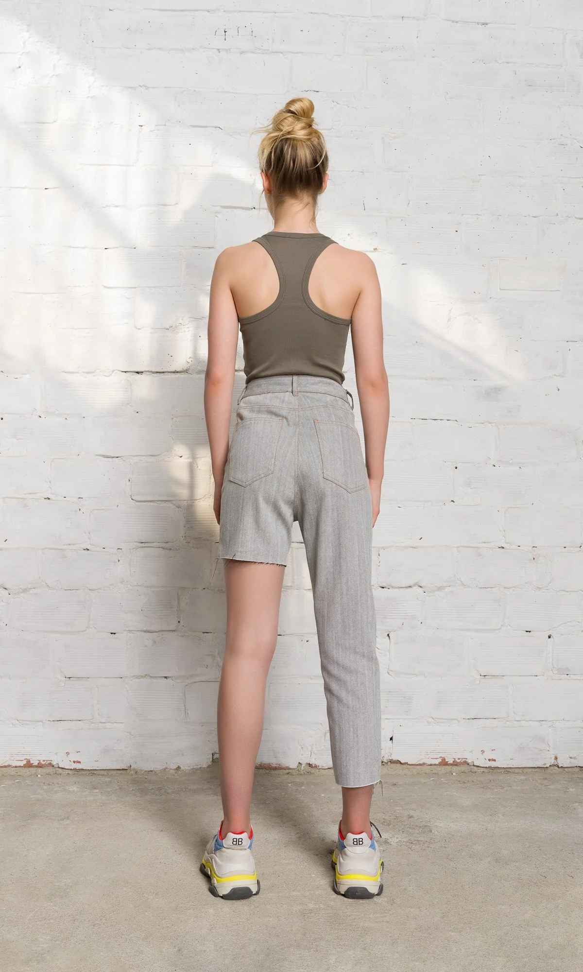 Detachable Two-Tone Jeans - Image 10