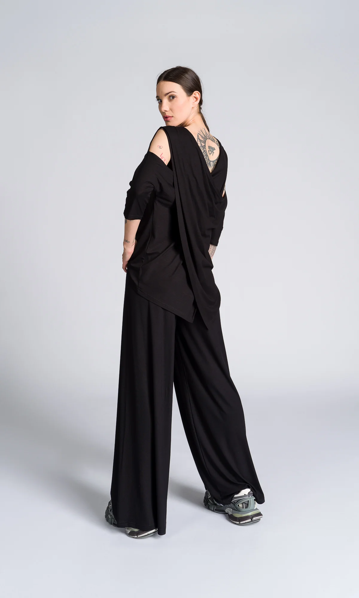 Draped Cross Back Top with Cut-out Shoulders - Image 7