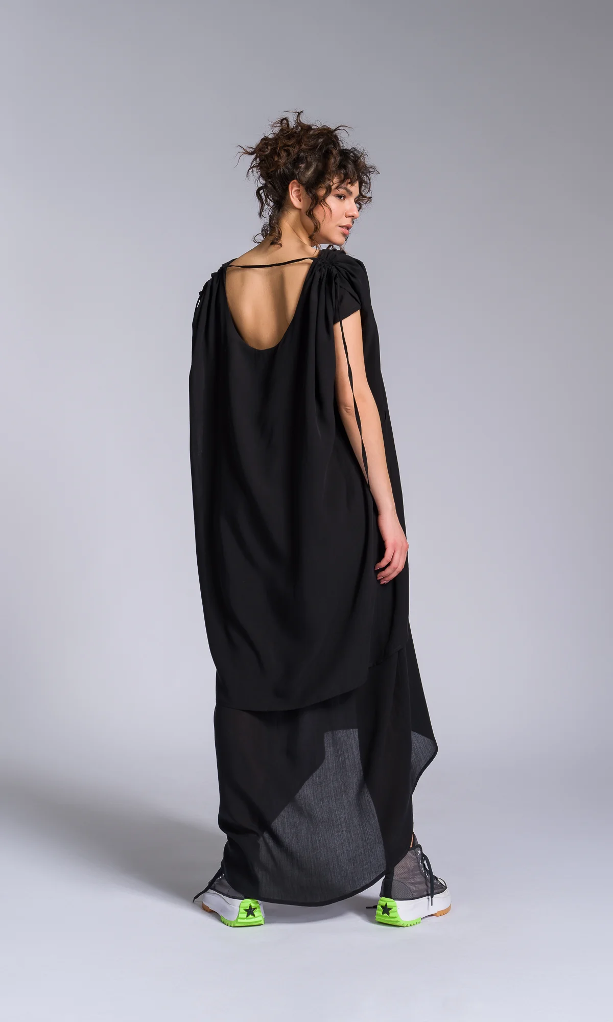 Layered Kaftan Dress with Adjustable Shoulders - Image 2