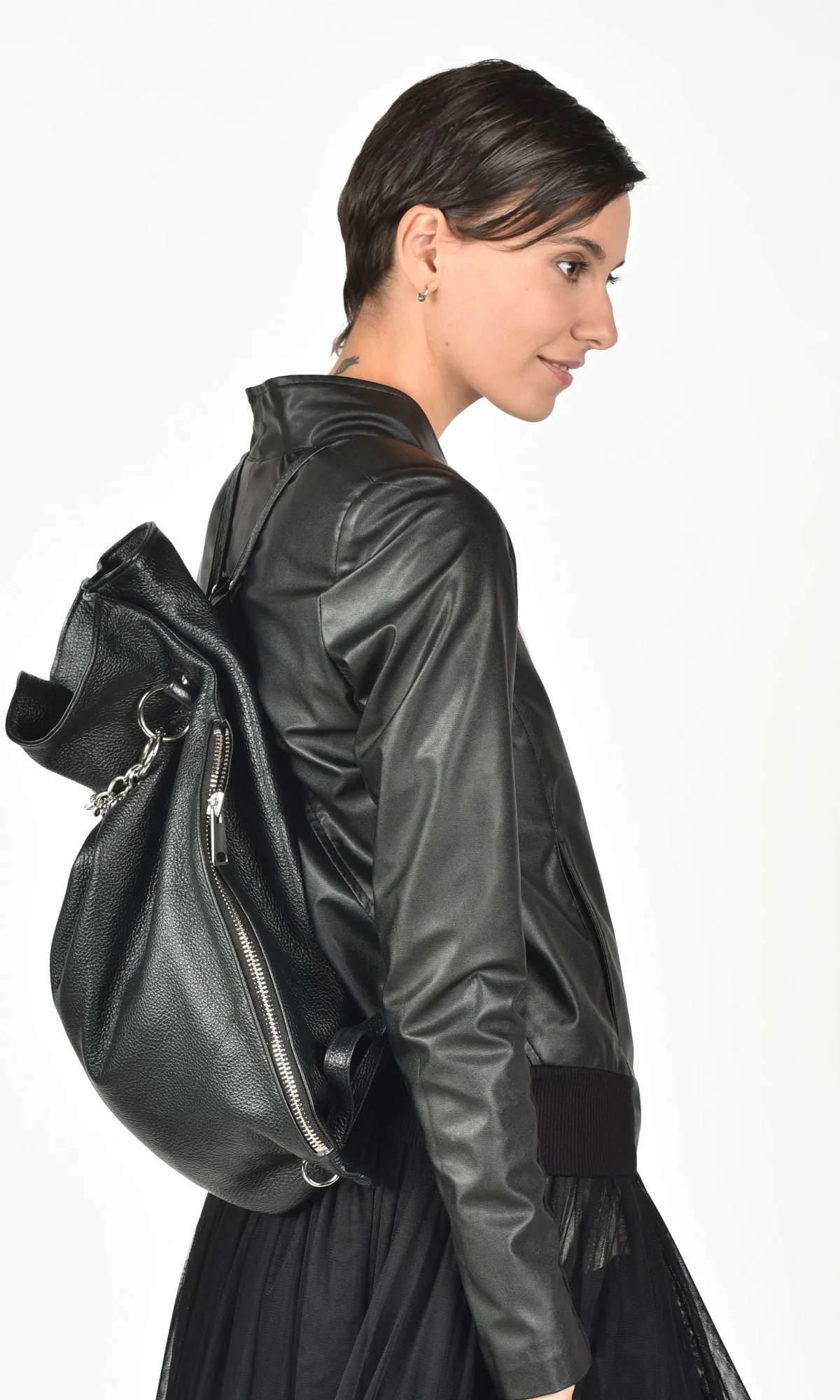 Leather Bucket Backpack with Chain - Image 7