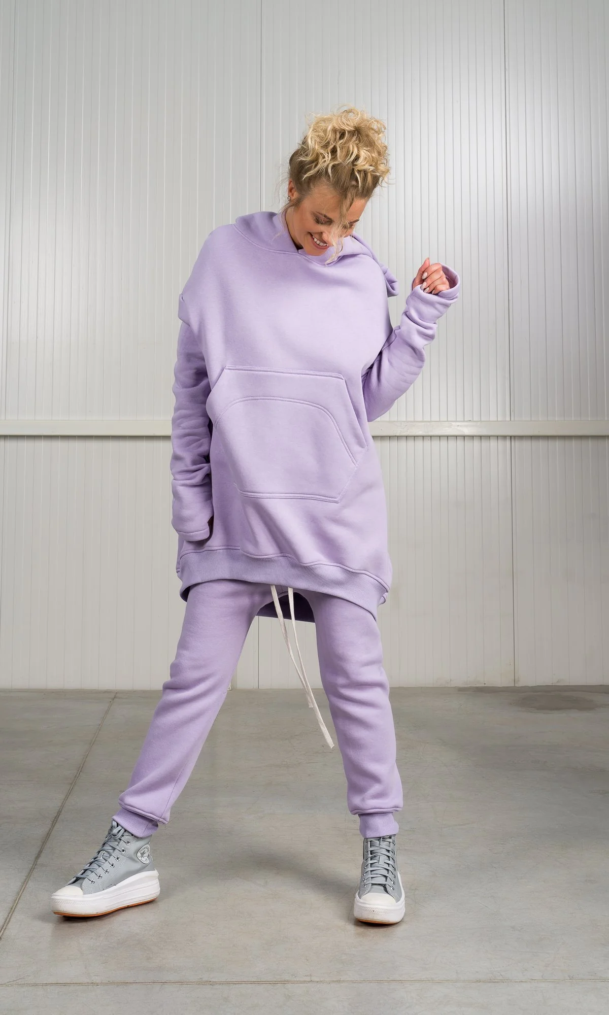 Long Hoodie with Dropped Shoulder - Image 5