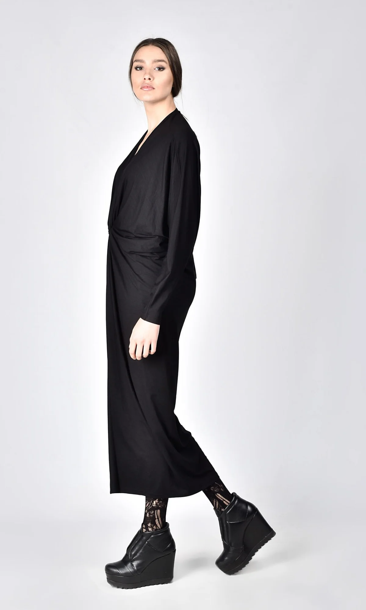 Maxi Kaftan Dress with Batwing Sleeves - Image 9
