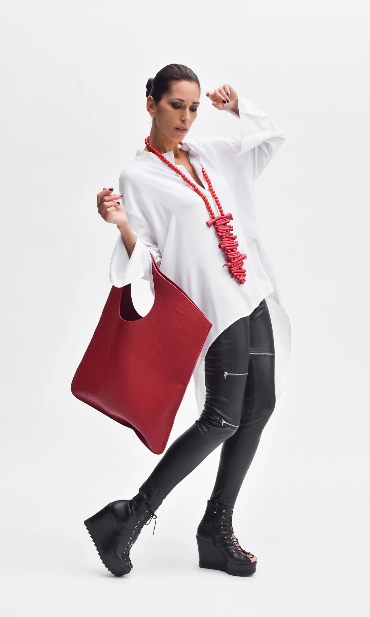 Medium Square Shoulder Bag - Image 4