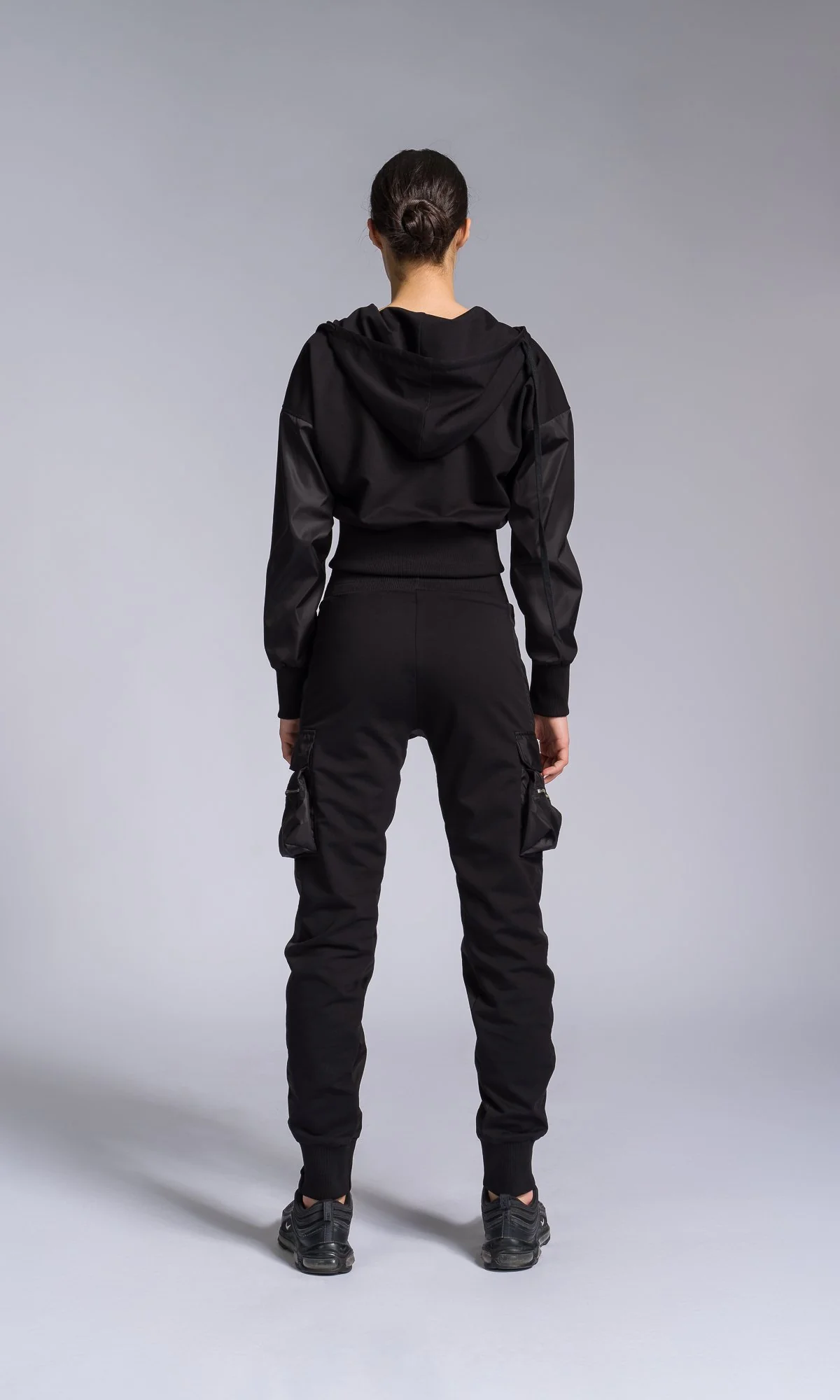 Mixed Fabric Joggers with Zippered Cargo Pockets - Image 4