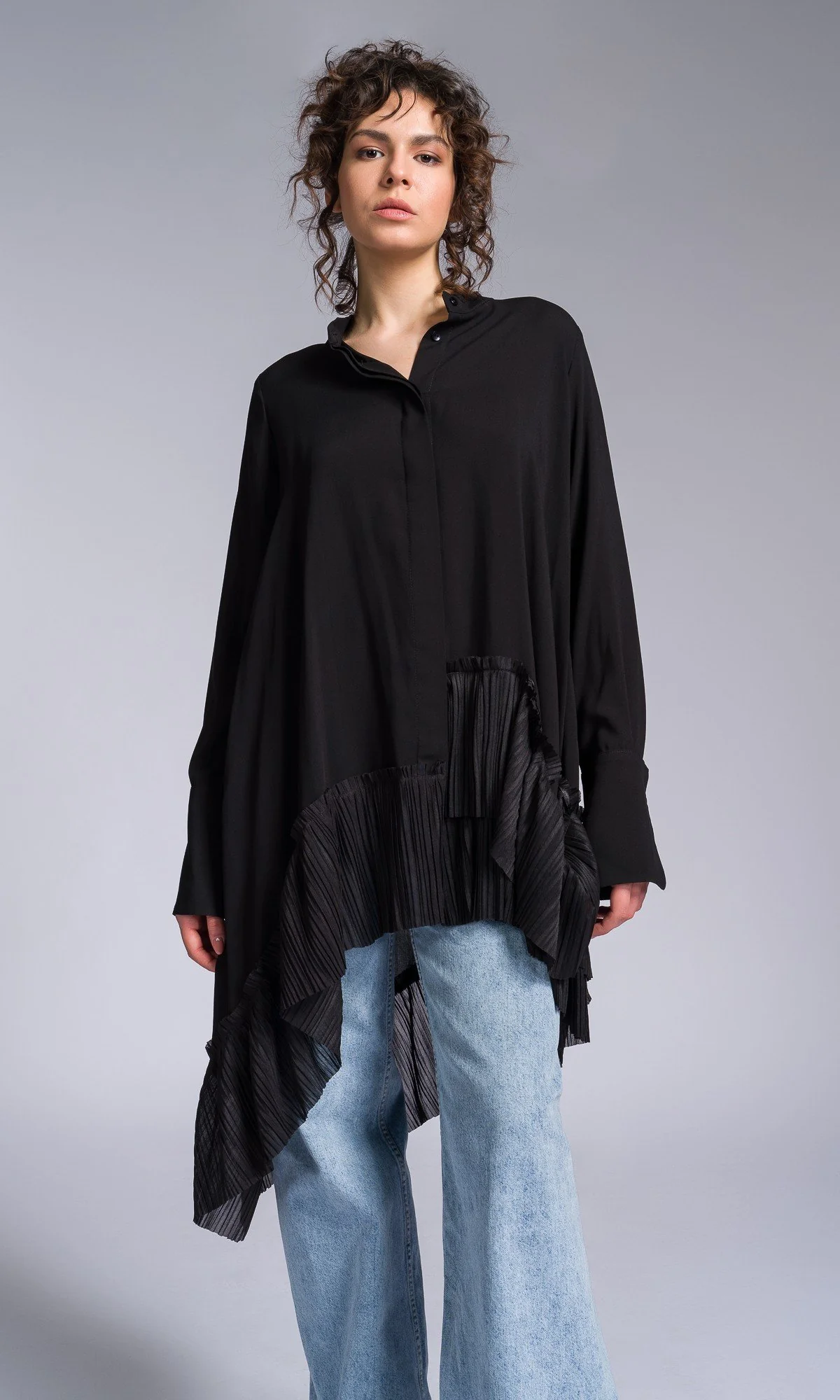 Pleated Hem Asymmetric Shirt - Image 5