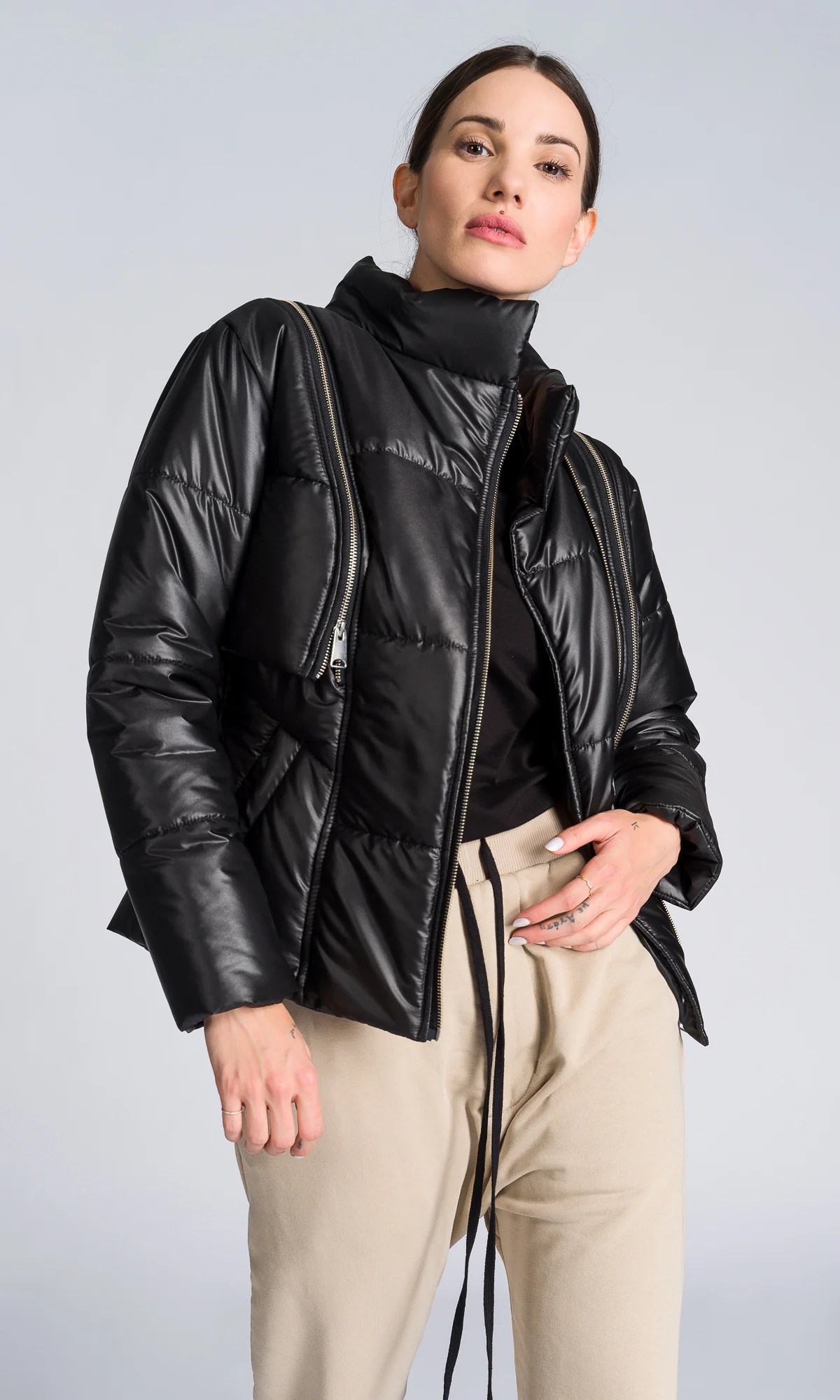 Quilted Jacket with Detachable Sleeves - Image 5