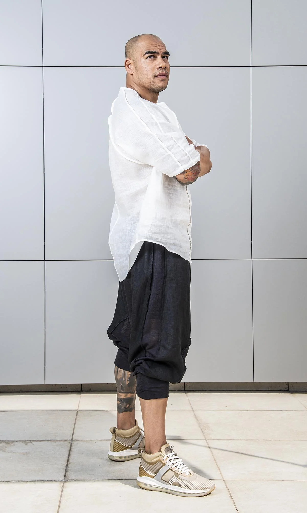 Reversed Seams Linen T-shirt - Image 4