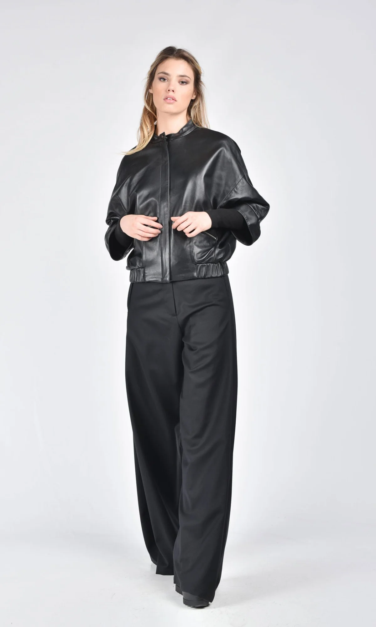 Short Genuine Leather Jacket - Image 3
