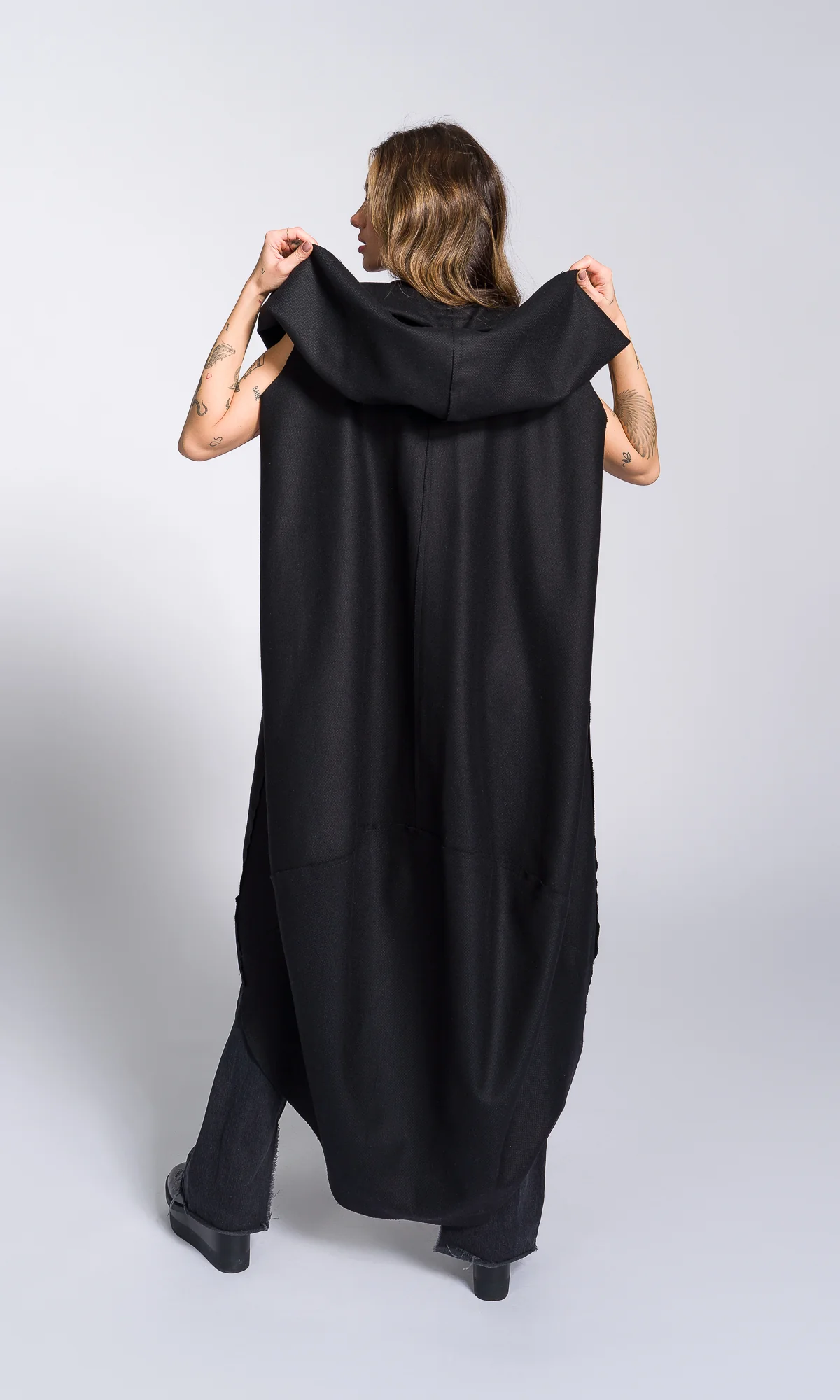 Sleeveless Cape Coat with Large Hood - Image 3