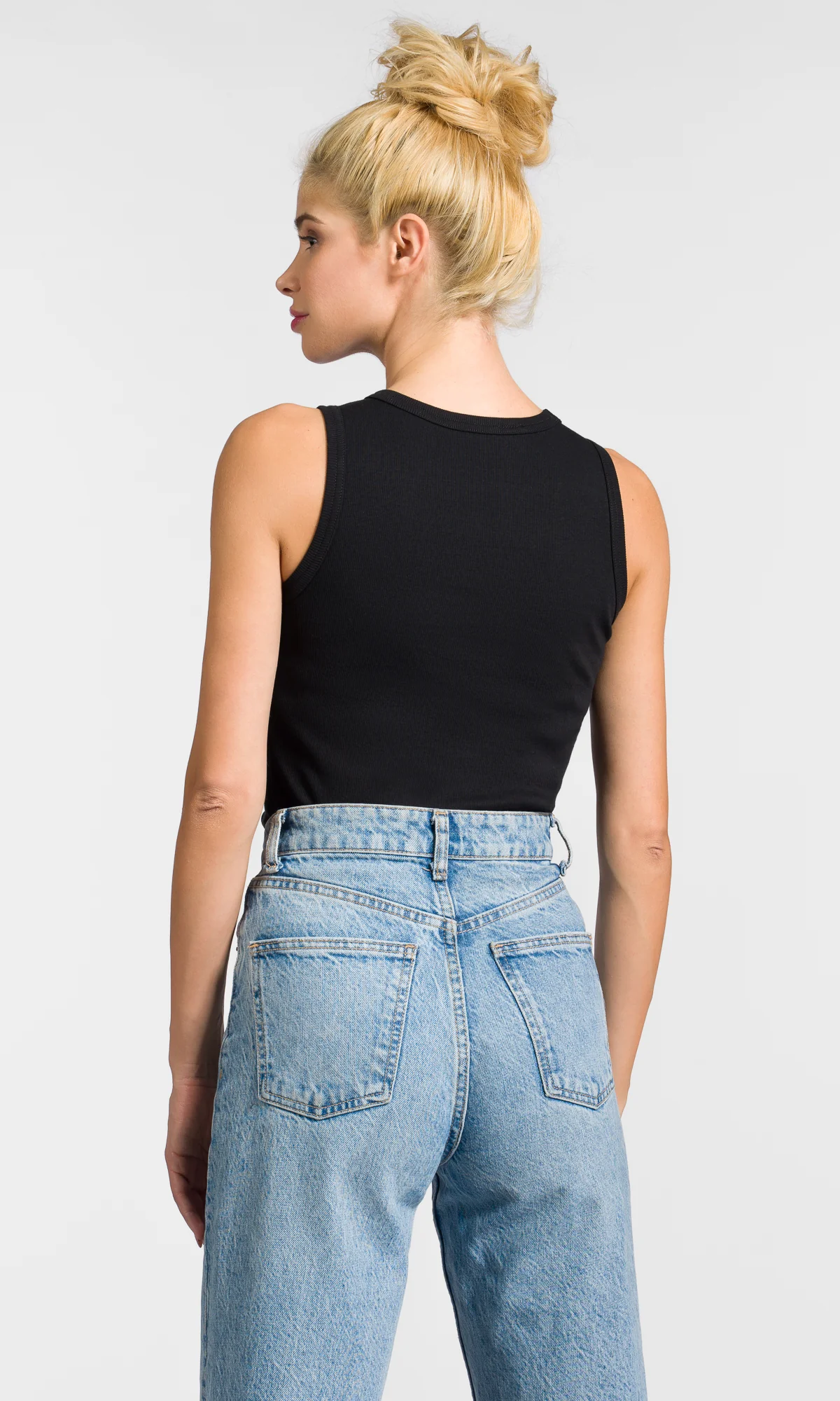 Sleeveless Circle Cut-Out Top - Image 5