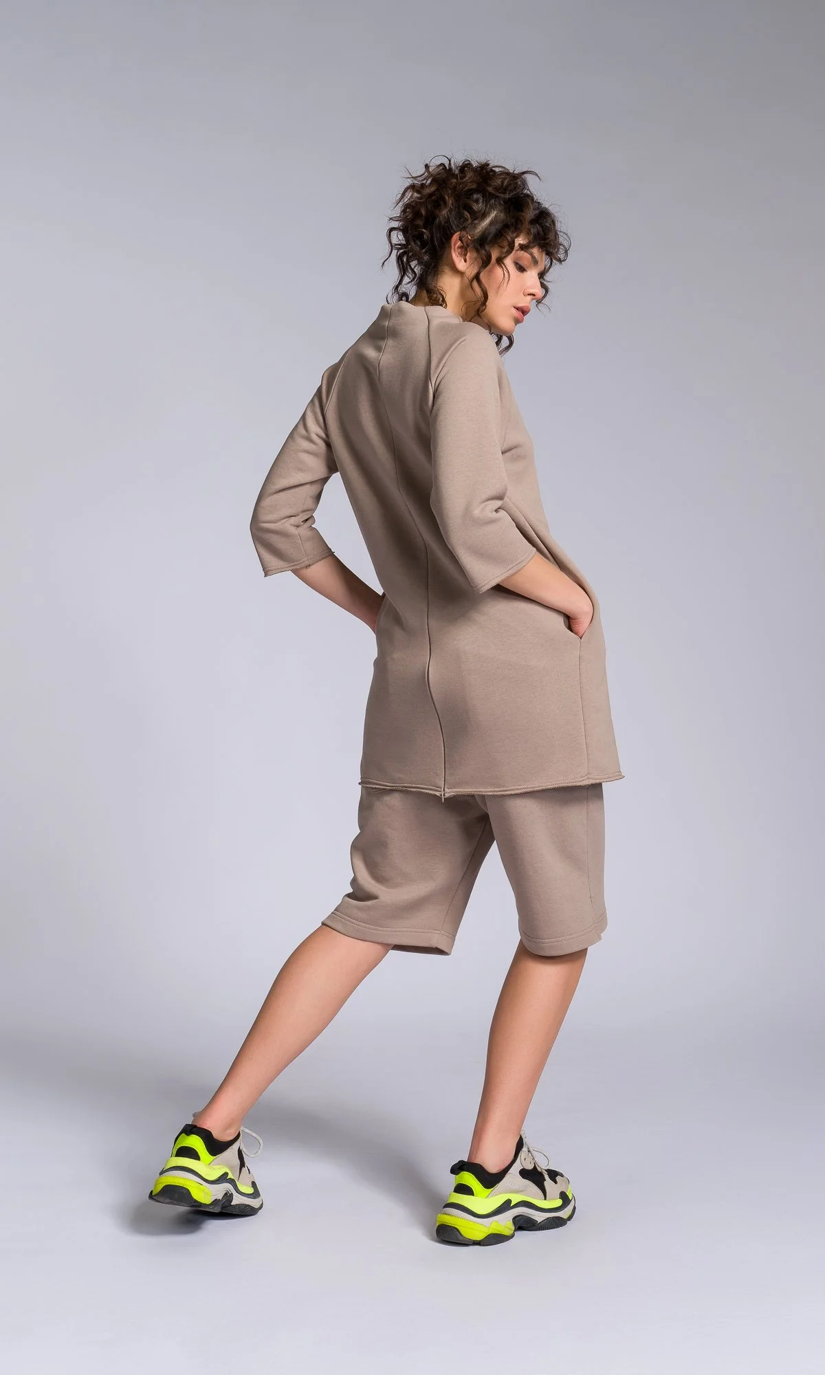 Straight Tunic Sweatshirt with Zipper Slits - Image 8