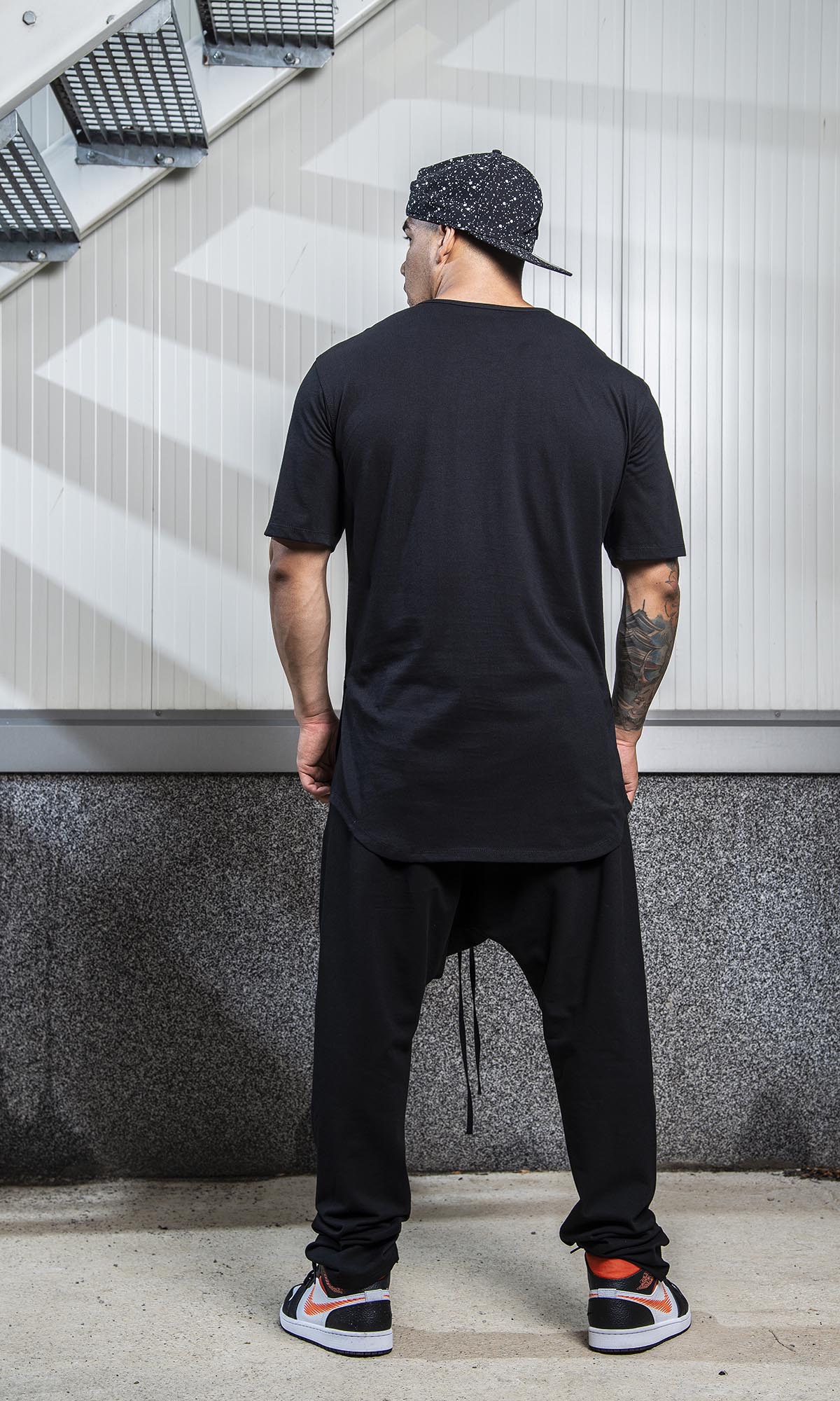 T-Shirt with Curved Hem and Side Slits - Image 3