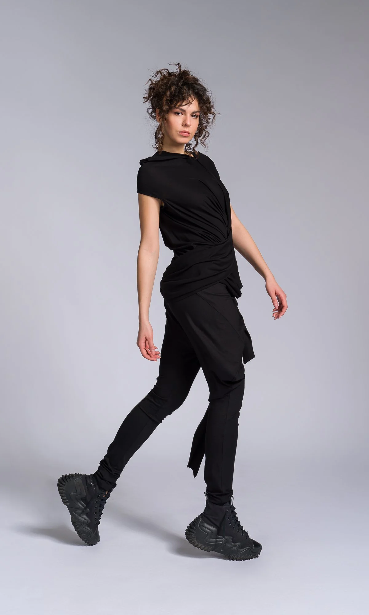 Twisted Drapes Sleeveless Top - Image 4