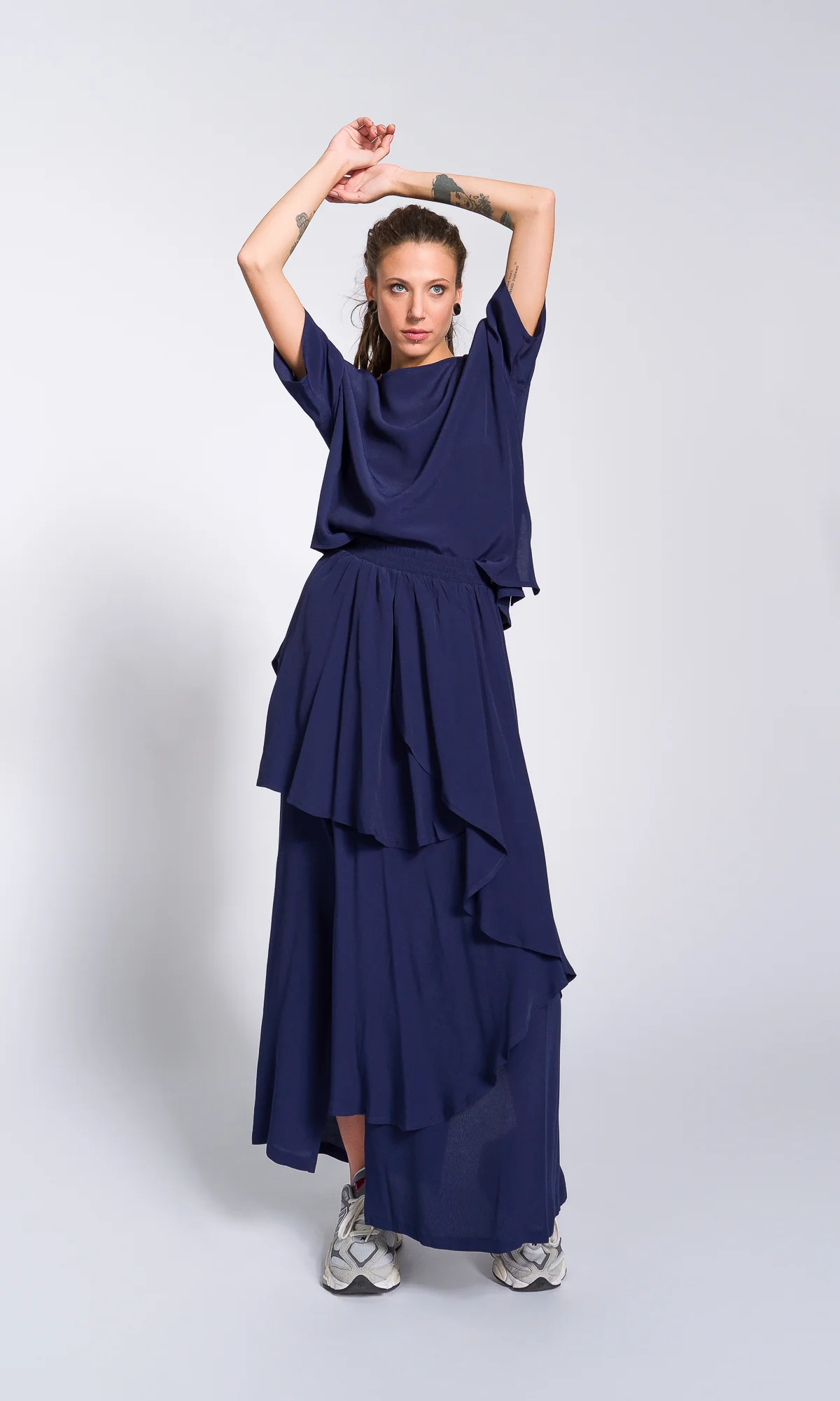 Two-piece Set of Layered Georgette Skirt and Loose Asymmetric T-Shirt - Image 3