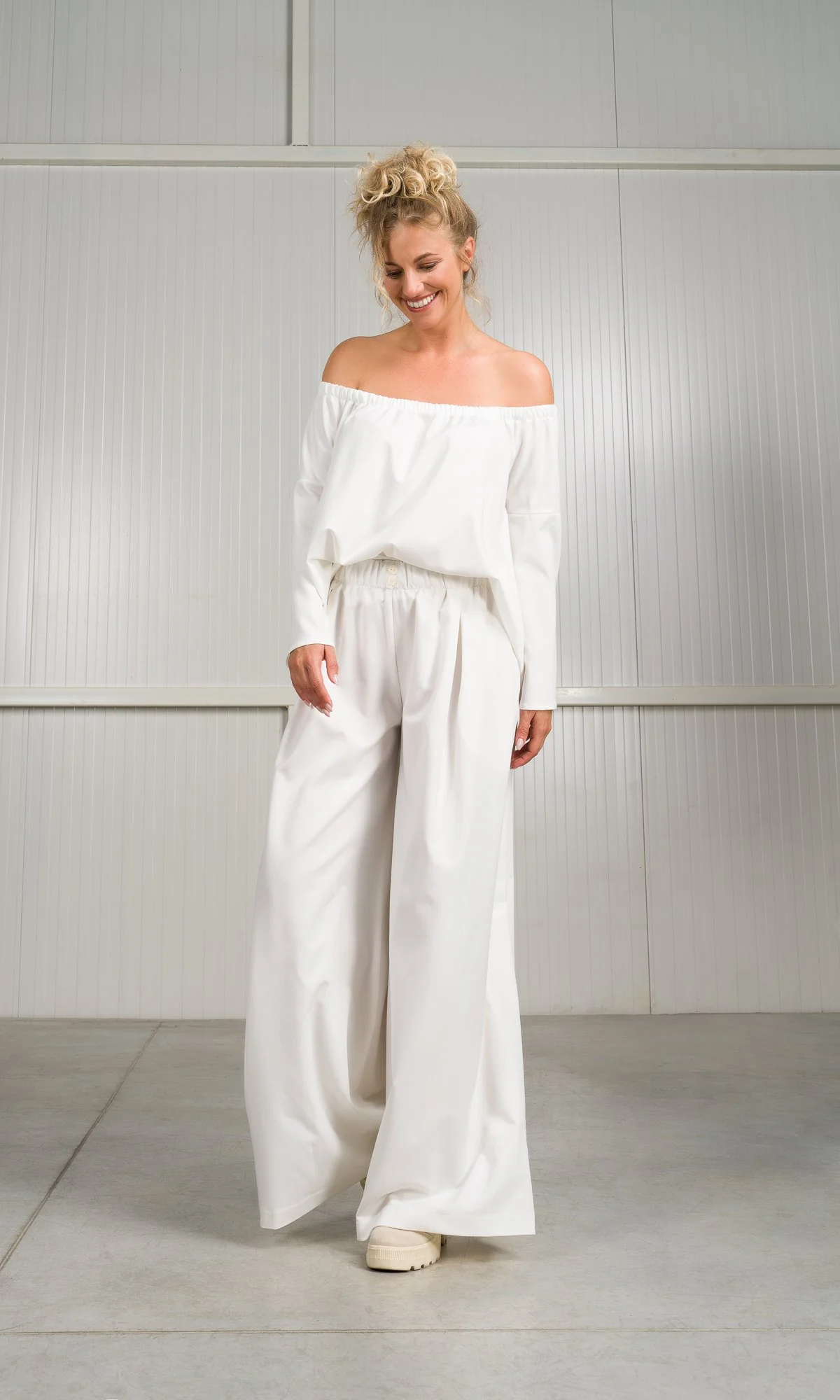 Two-piece Set of Off-Shoulder Blouse and Skirt Pants - Image 2