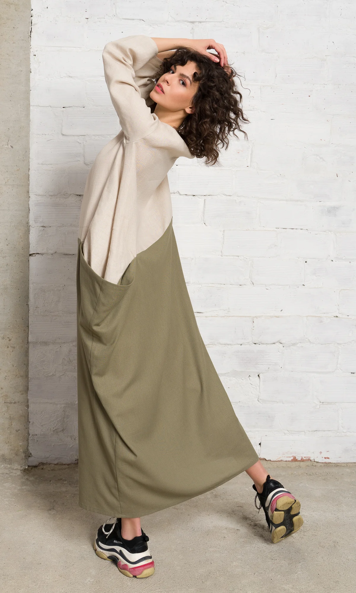 Two-Tone Linen Baggy Dress - Image 4