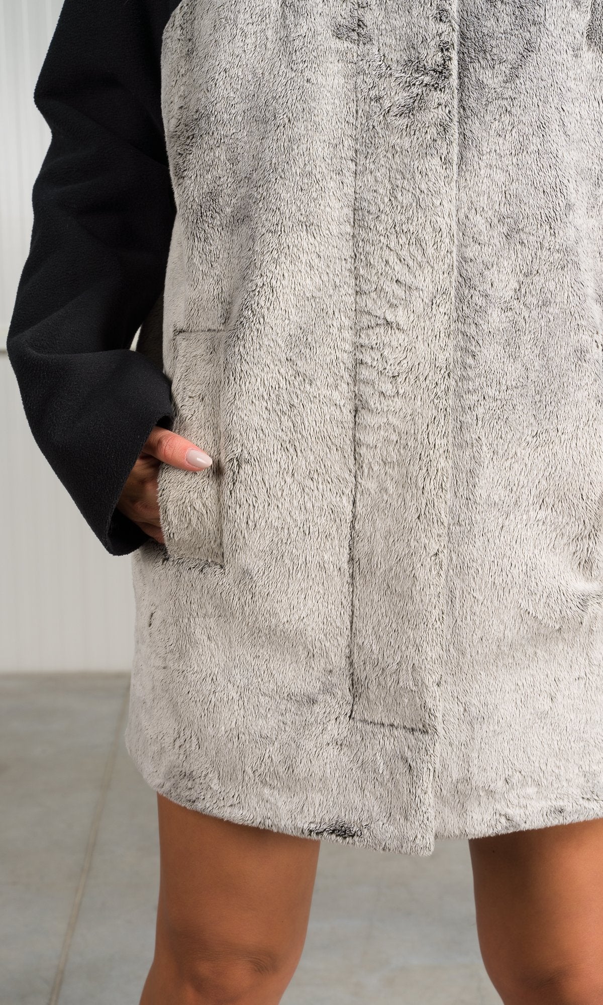 Two-Toned Teddy Coat - Image 8