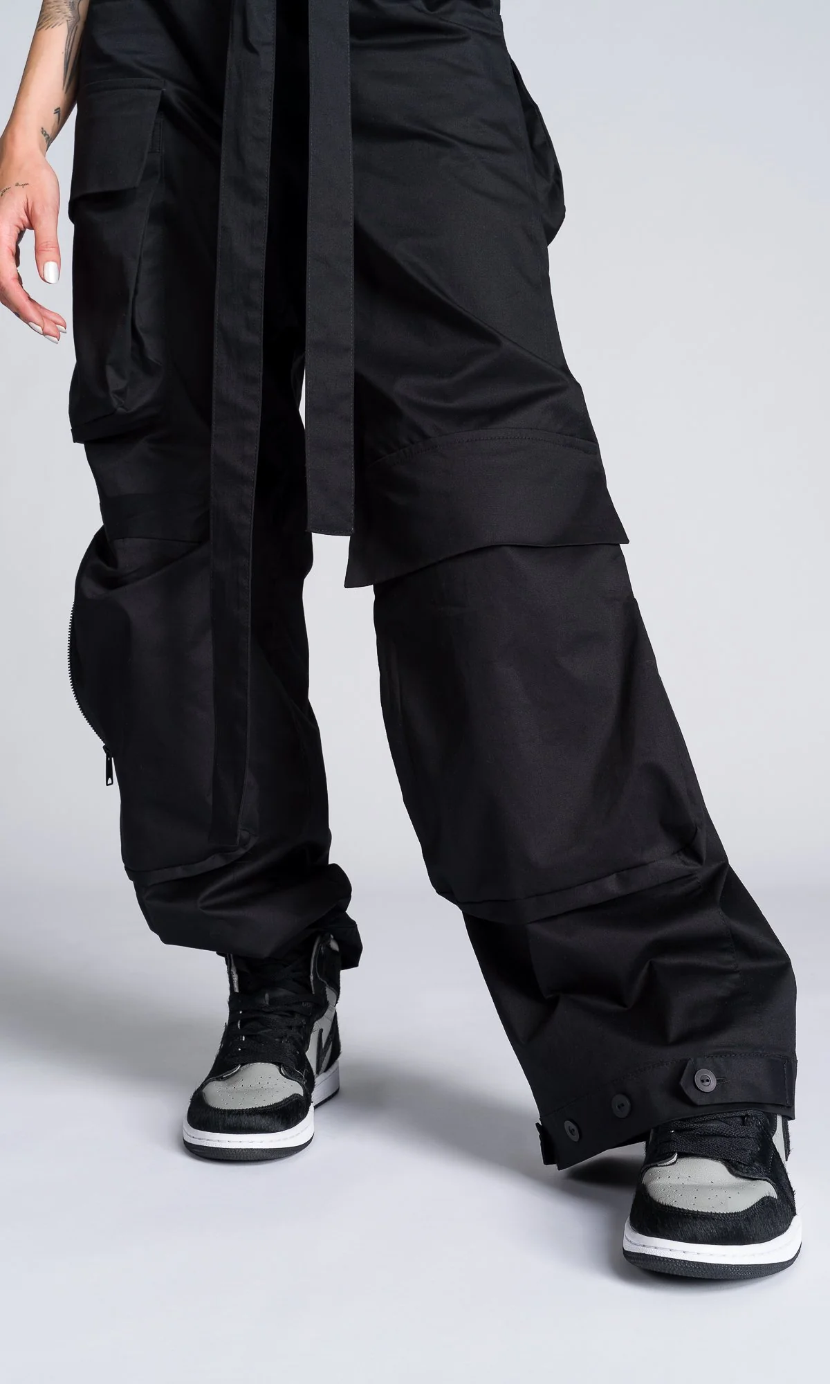 Wide Leg Cargo Pants - Image 6